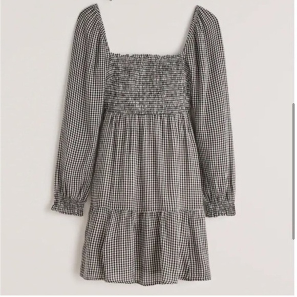 Abercrombie Long Sleeve Smocked Mini Dress (Small) - Picture 4 of 7